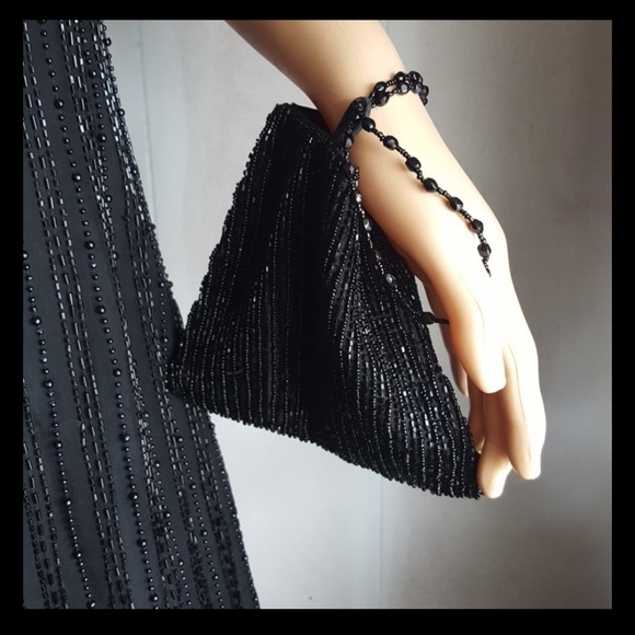 Vintage 80s Black Beaded Evening Bag by Moyna - Picture 4 of 15